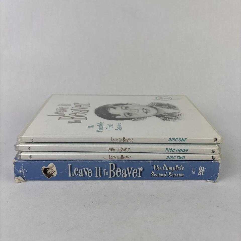 Classic TV DVDLeave it to Beaver, Complete Seasons 1 and 2 Foto 2 de 4
