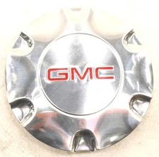 NEW OEM GM 17" Wheel Polished Center Cap 09596044 GMC Envoy 2005-2009