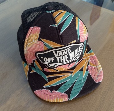 VANS OFF THE WALL BEACH TRUCKER BLACK TROPICAL CAP