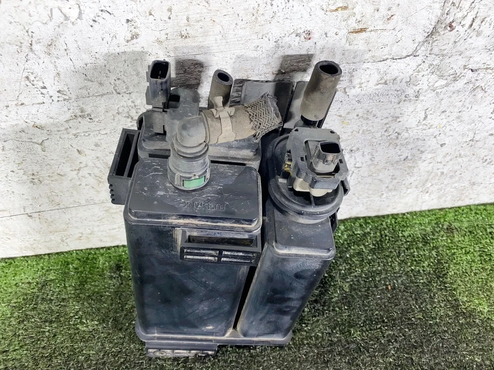 16-20 INFINITI Q50 Q60 EVAPORADOR DE VAPOR DE COMBUSTIBLE CONJUNTO DE BOTE DE CARBÓN OEM Foto 3 de 3