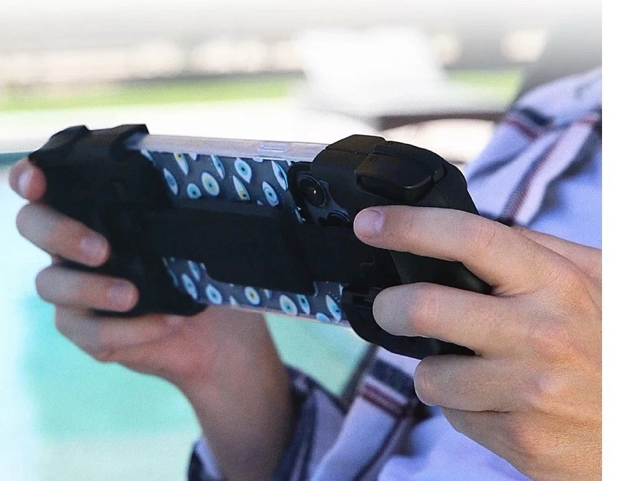 Gamevice Flex Controller for iPhone Black - Image 3 of 4