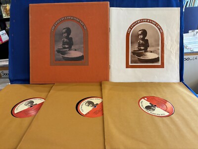 HARRISON BANGLA DESH CONCERT BOX 3LP STCX 3385.  ORIGINAL EUROPE LP NEAR MINT
