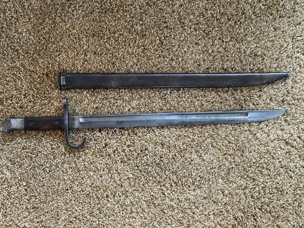 WWII Japanese Type 30 Arisaka Bayonet w/Scabbard, Mfg