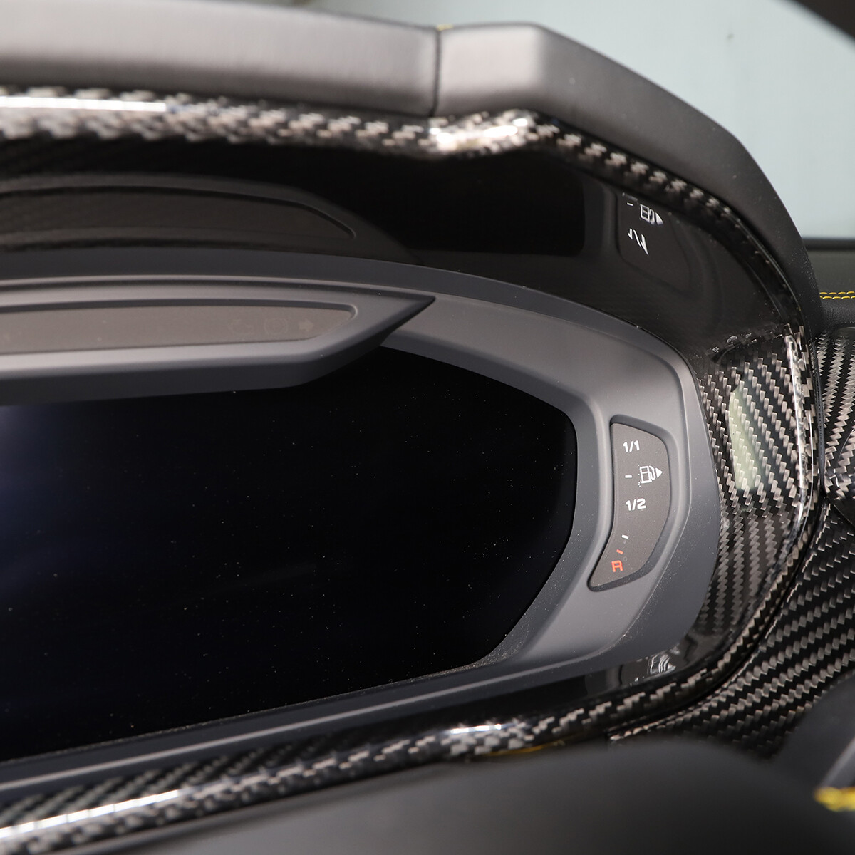 Real Carbon Fiber Dashboard Trim Instrument Cover For Lamborghini URUS 2018-2023