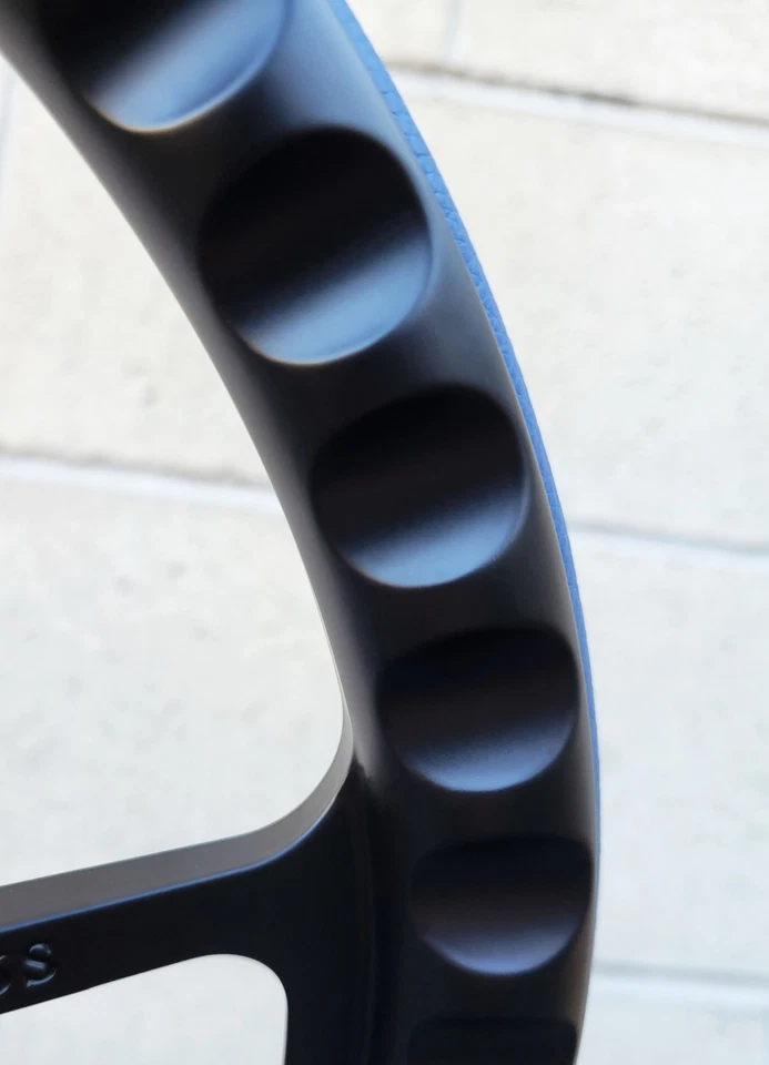 Volante Billet Negro 14" Vinilo Medio Envoltura Licencia Chevy Pajarita Bocina Foto 4 de 4