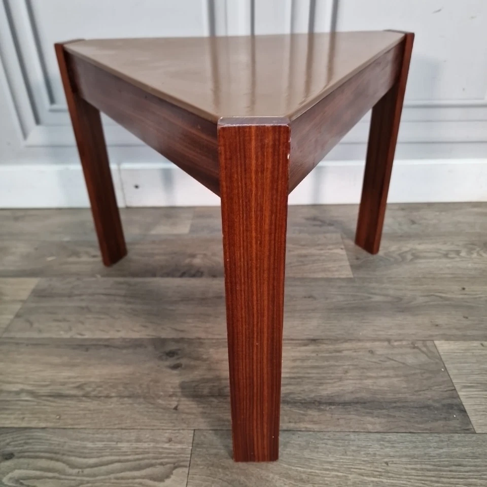 Retro Vintage Mid Century Triangle Table – Triangular Top - Wooden Frame Corner - Image 2 of 4