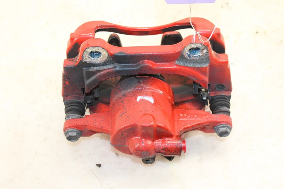 Pinza de freno delantera izquierda Fiat 500 Abarth 2012-2019 OEM LY35 Foto 4 de 4