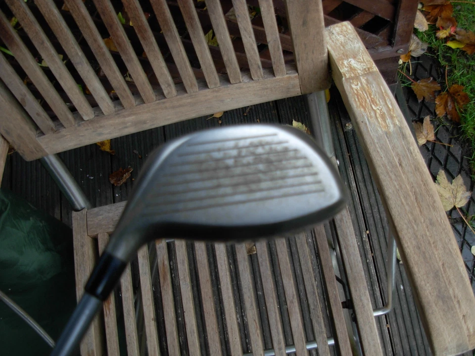 LYNX , BOOM BOOM driver , regular shaft, 9.0 loft right hand. - Image 2 of 4