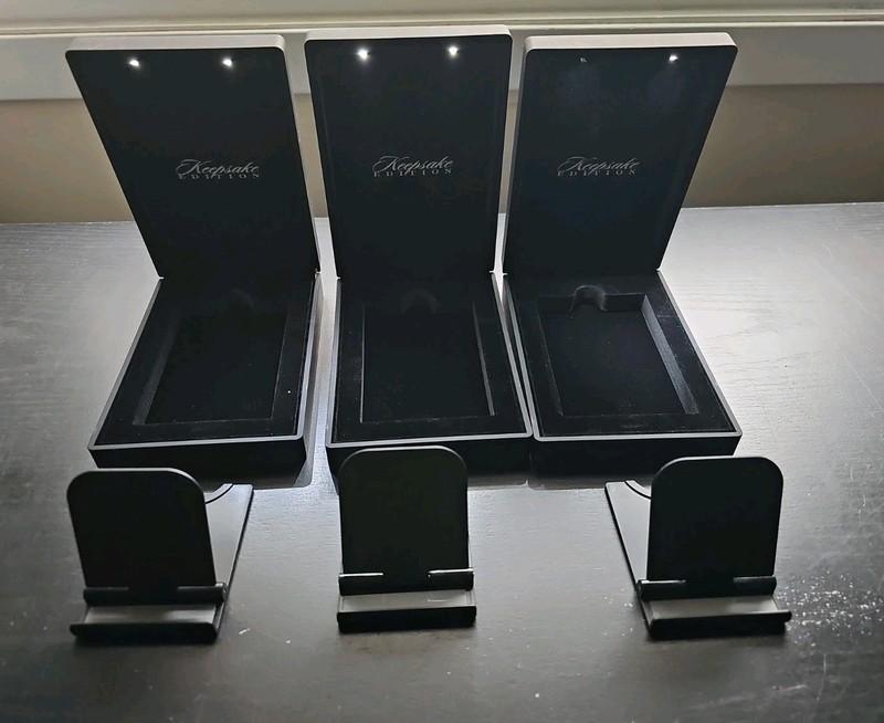 Lot Of 3 Super Products Keepsake Edition Premium Lighted Empty Box And Stand