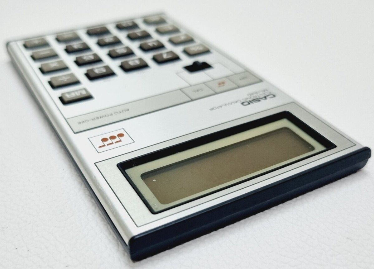 Calculatrice Musicale Casio ML-831 Vintage Années 80 - Avec étui - Occasion Fonctionnelle