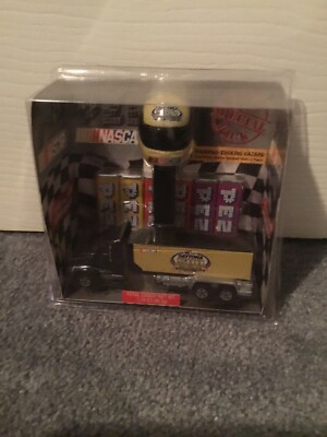 Pez 2006 Nascar Daytona 500 Special Gift Pack NRFB Very Hard To Find Unique Fun