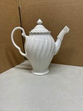 NEW Snowhite Regency D1 White Porcelain Teapot Johnson Brothers?? England 9.5&rdquo;