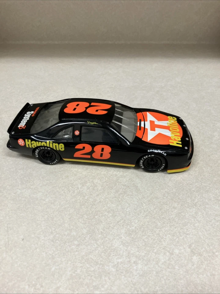 Revell 1991 1/24 Die-Cast #28 Texaco Havoline Thunderbird~Davey Allison - Image 3 of 4