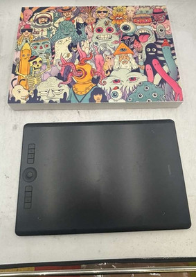 Wacom Intuos Pro Large Creative Pen Tablet - PTH860 - Tablet Only