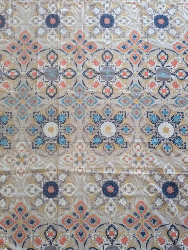 Cortina de Ducha Interdesign, Medallones Boho, Beige Teal Coral Azul Marino Dorado, 72 x 72 Foto 4 de 4