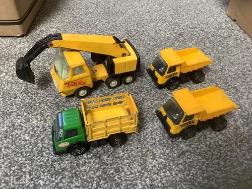 vintage Tonka toys construction vehicles bundle 1970s