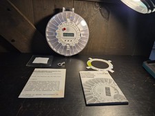 LiveFine Smart 28-Day Automatic Pill Dispenser with Locking Key, Clear Lid