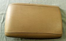 03-06 Ford Expedition Center Console Lid Armrest Tan With Latch Oem 03-06 Ford Expedition Center Console Lid Armrest Tan With Latch Oem