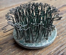 Vintage 3-1/2" Round Hairpin FLOWER FROG Blue Ribbon Flower Holder Co No. 5