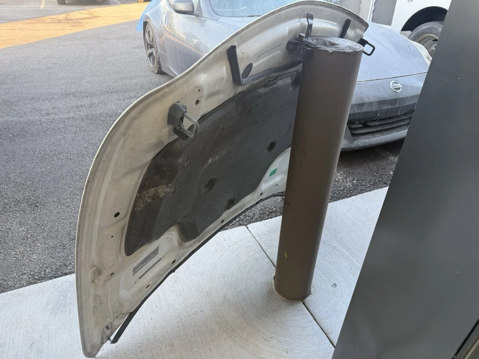 CONJUNTO CUBIERTA CAPÓ SEDÁN INFINITI G35 G37 Q40 Color - Blanco OEM Foto 4 de 4