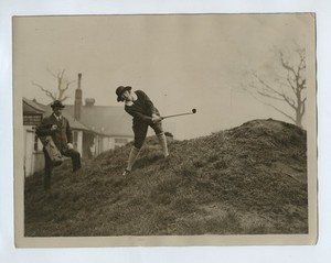 Heather Thatcher Plays Golf Fun Fours Trousers 1921 Press Photo
