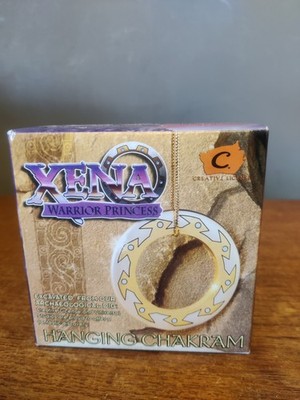 Creative License Xena Warrior Princess Hanging Chakram 1998 Boxed Vintage Retro 90s