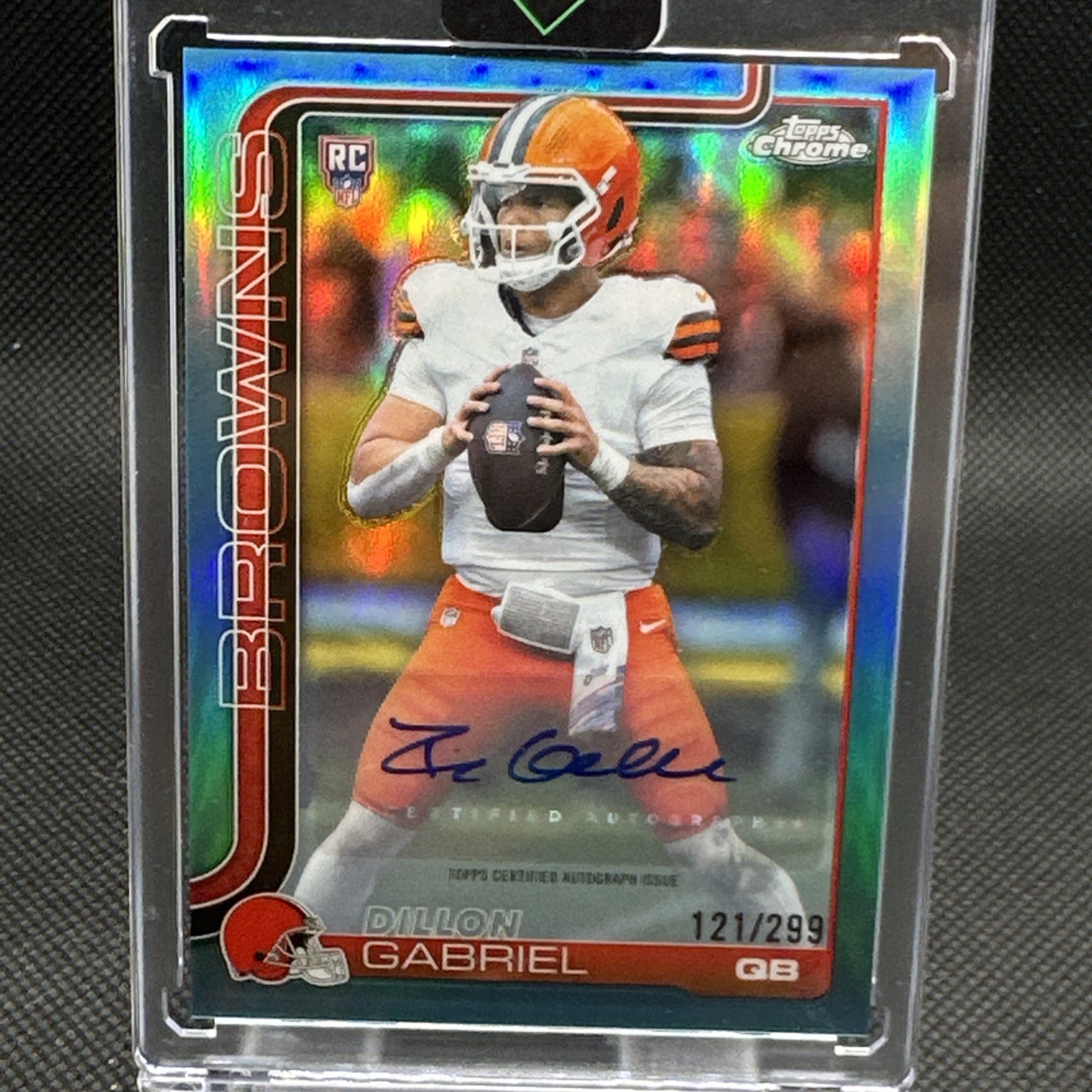 2025 Topps Chrome - Rookie Autographs Dillon Gabriel #RA-DGA Teal Refractor /299