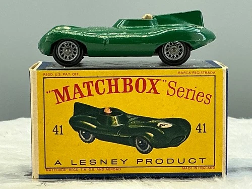 matchbox Lesney 1960 #41B Jaguar type D,MINT boxed, all original