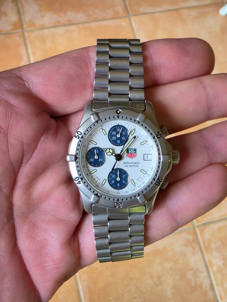 TAG Heuer CE2118.BA0325 Mens 2000 Series Automatic Chronograph