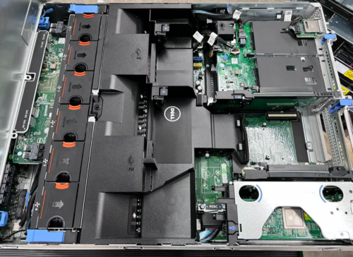 Dell PowerEdge R730xd Server 2x Xeon E5-2630 v3 @2.4GHz 64GB/PSU 6xTransceiver - Bild 2 von 6