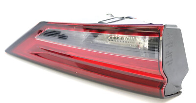 Nissan Qashqai J12 265556UN1A rear light brake light taillight rear left