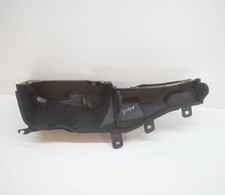 Alloggiamento filtro aria bagagliaio posteriore MASERATI QUATTROPORTE M156 670001690 2014