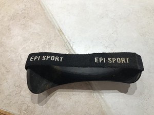 Epicondylitis Clasp Tennis Elbow Arm Band Tendon Sprain Strain Golf Sports