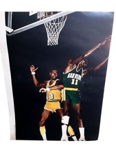 1969 Wilt Chamberlain Lakers Basketball Photo Vintage Magazine Page