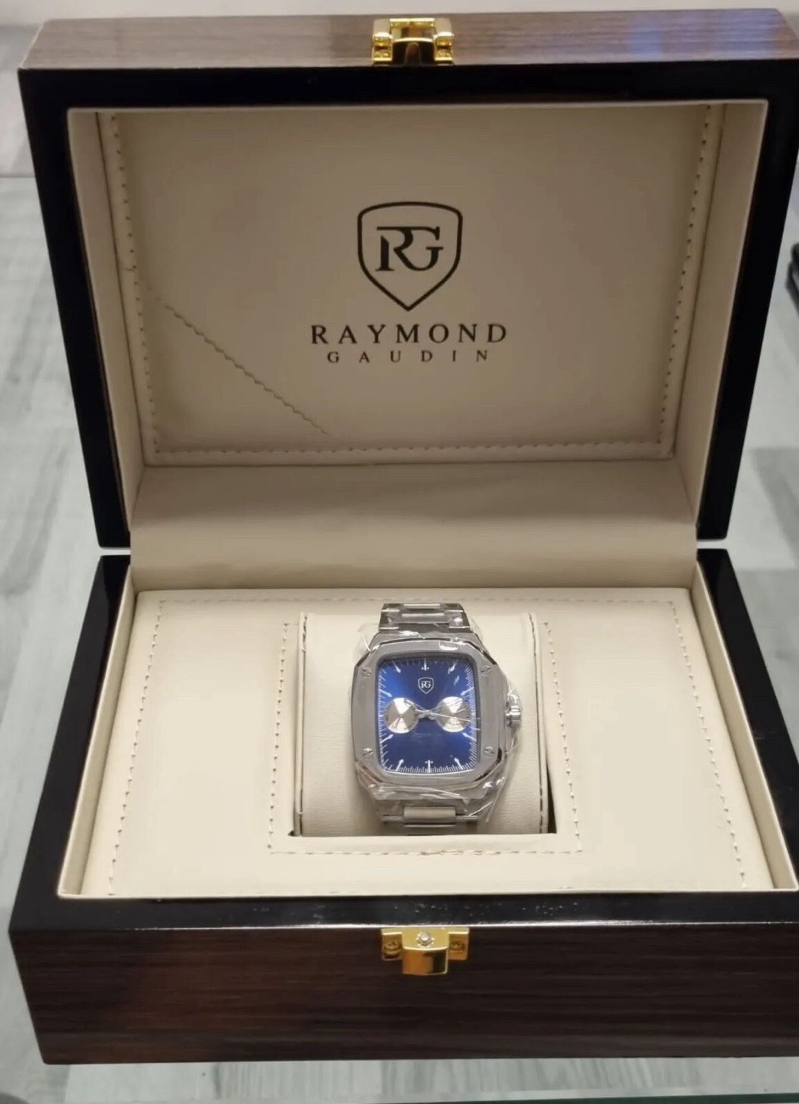 MENS RAYMOND GAUDIN WATCH MULTI FUNCTION DIAL STAINLESS STRAP AUTH