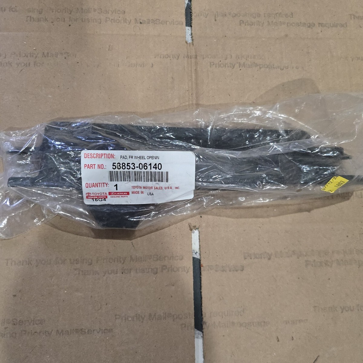 2018-2023 Camry Front Wheel Opening Insulator Kit Pad 53853-06140