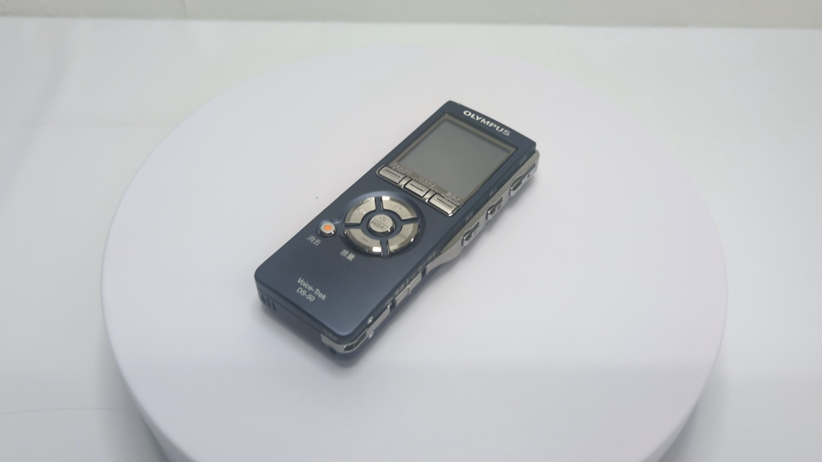 OLYMPUS DS-50 Digital Voice Trek IC Recorder Handheld 1GB WMA
