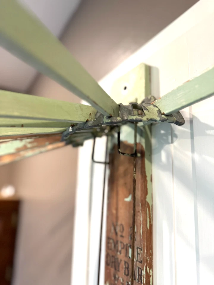 ANTIQUE WOODEN ARM CLOTHES DRYER WALL MOUNT WOOD DRYING RACK Rare GREEN PATINA - Image 3 of 4