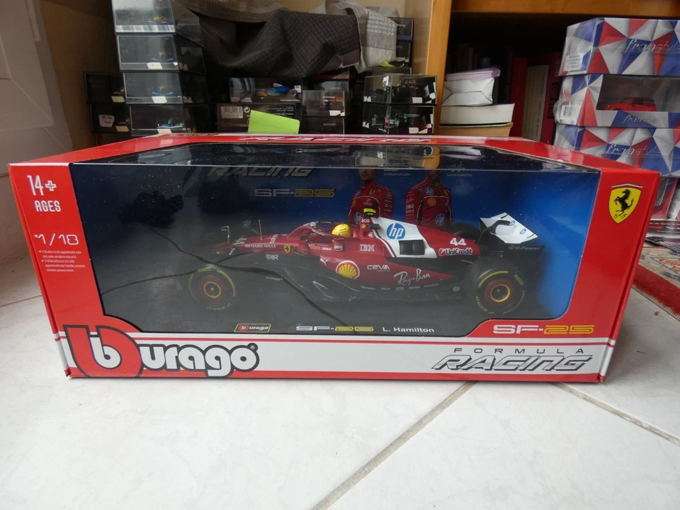 Ferrari SF-25 Lewis Hamilton #44 2025 1/18 Bburago F1 Formula 1 - Immagine 4 di 4