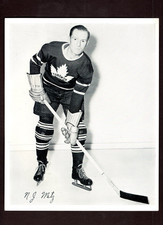 Nick Metz 37 A home still 1945 - 1954 Quaker Oats Photo Toronto Maple Leafs