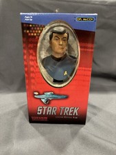 Sideshow Collectibles Dr. McCoy Bust Star Trek Limited Edition