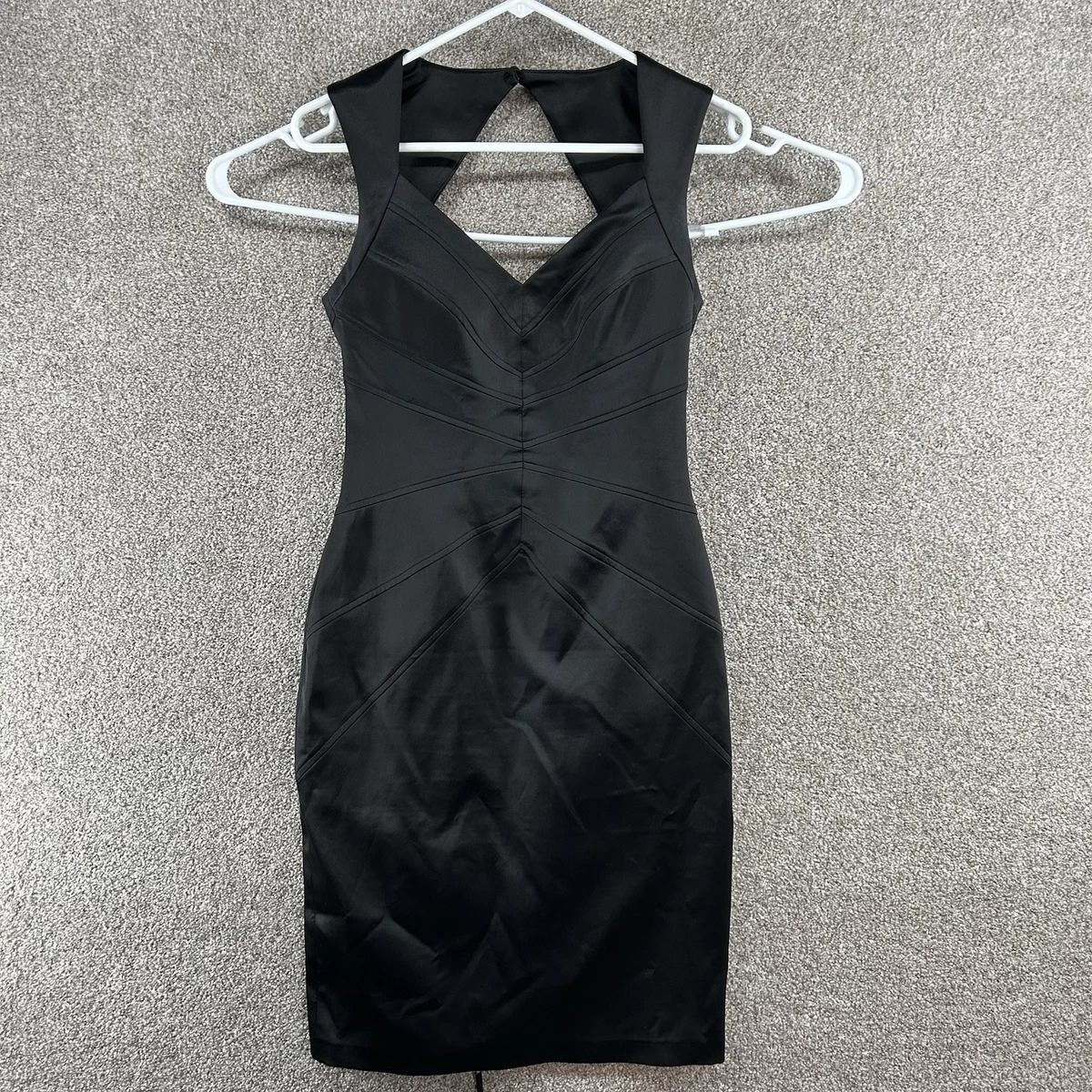 Jessica Simpson Black Dresses for Women for sale | eBay Jessica Simpson Black Dresses for Women for sale | eBay