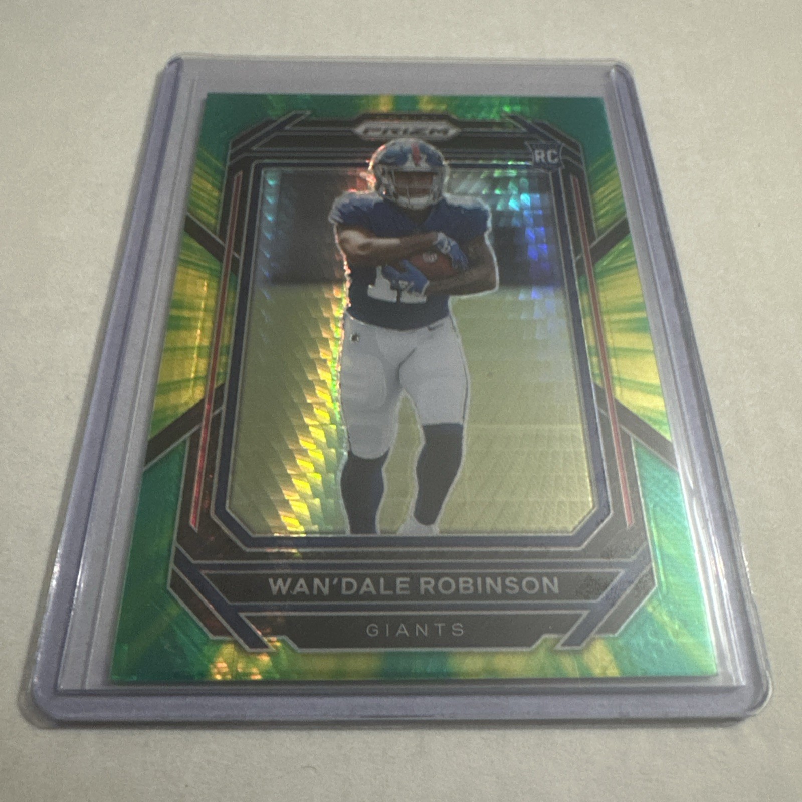 2022 Panini Prizm Wan'dale Robinson Green Hyper Prizm /175 RC #315 Giants