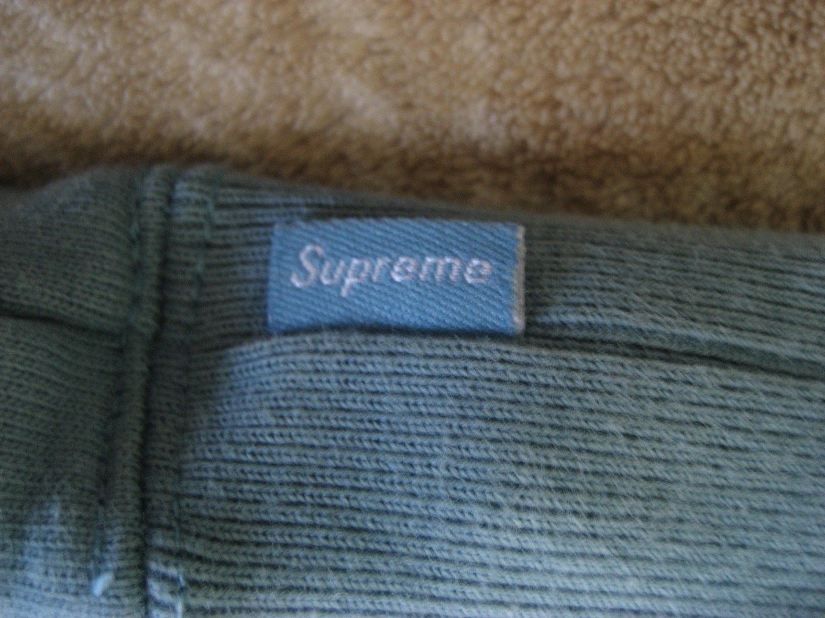 FW18 Supreme Chainstitch Hooded Sweatshirt Size M Hoodie Picasso