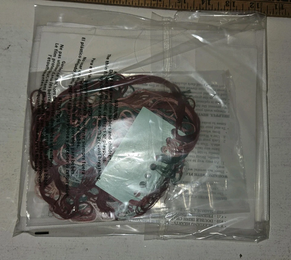 复古全新 Canterbury Designs CD-22 最喜欢的被子方形 #2 十字绣套件 — 第 2/3 张图片