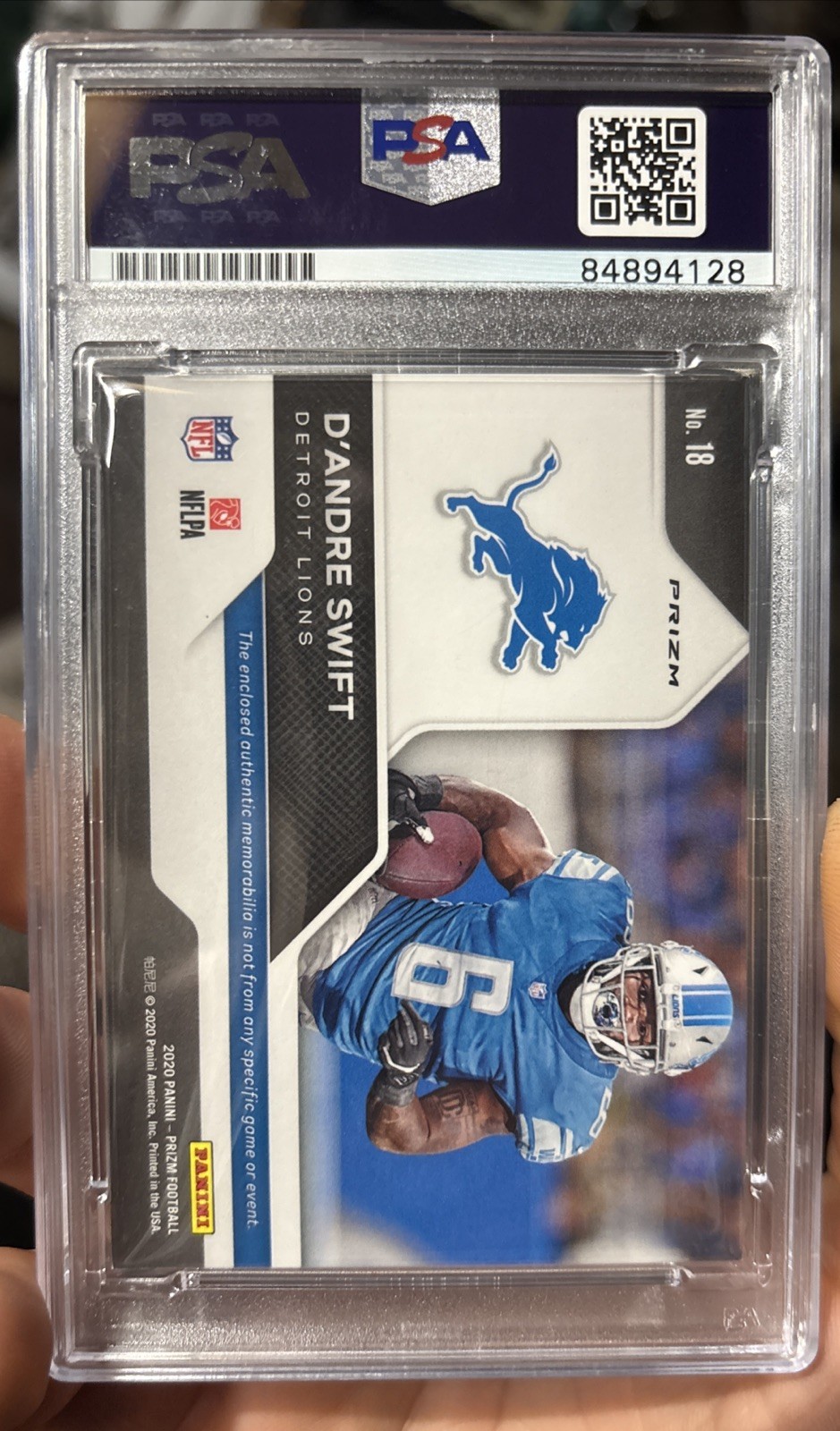 D’Andre Swift RC 2020 Auto On Card Bears Panini Gear Pink Prizm No. 18  Psa view 4
