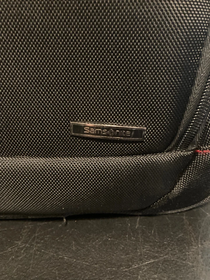 Samsonite Mochila para Laptop Negra Nylon Computadora/Tablet Multi Bolsillo Viaje Foto 2 de 4