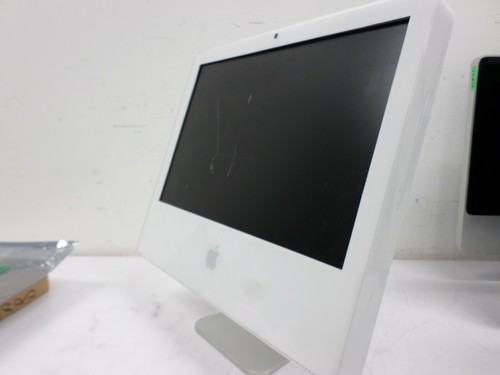 Apple iMac 20-Inch "Core 2 Duo" 2.16 WHITE - Picture 3 of 3