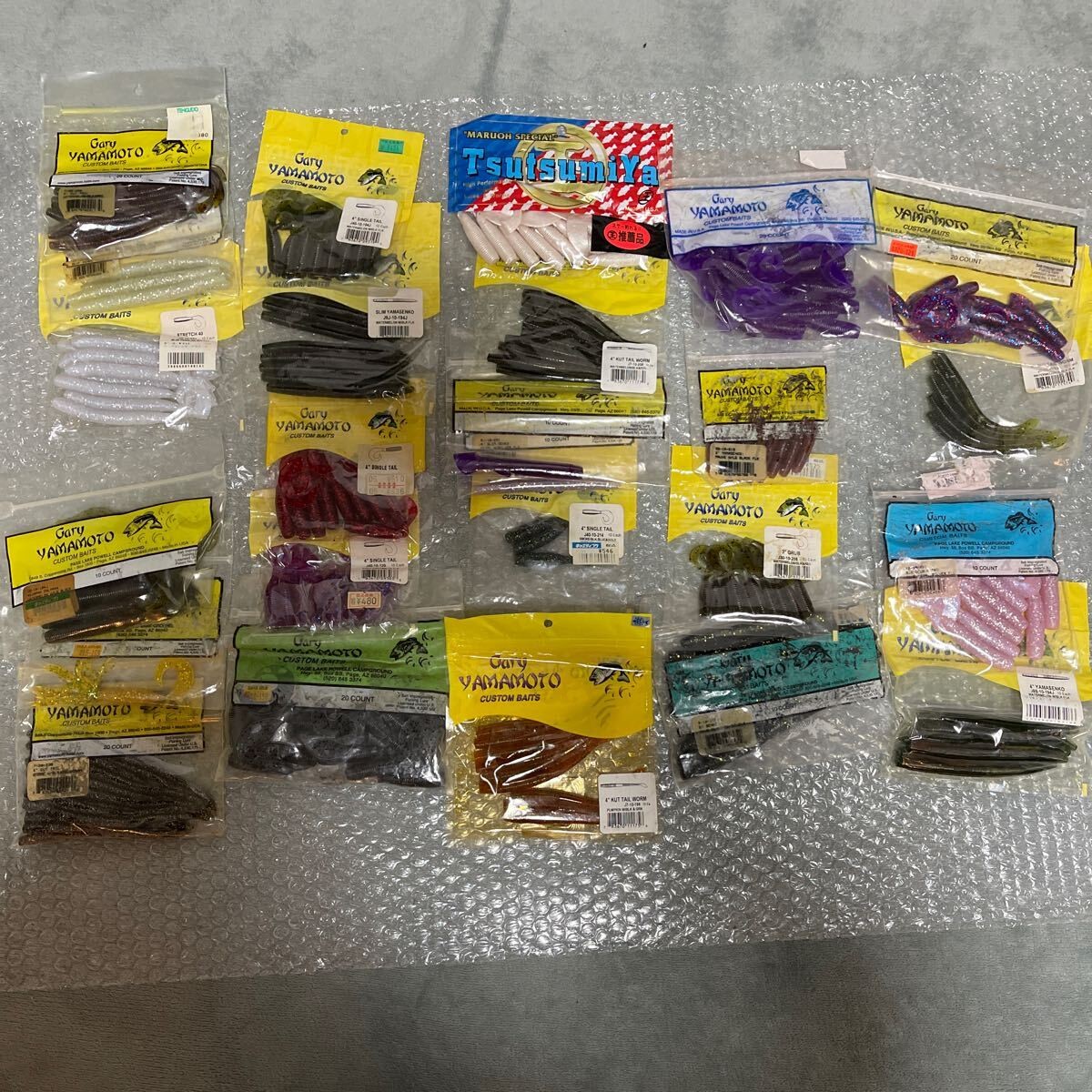 Gary Yamamoto Worm Set, Grubs, Yamasenko, Cut Tail, etc. (ID0141) - Image 1