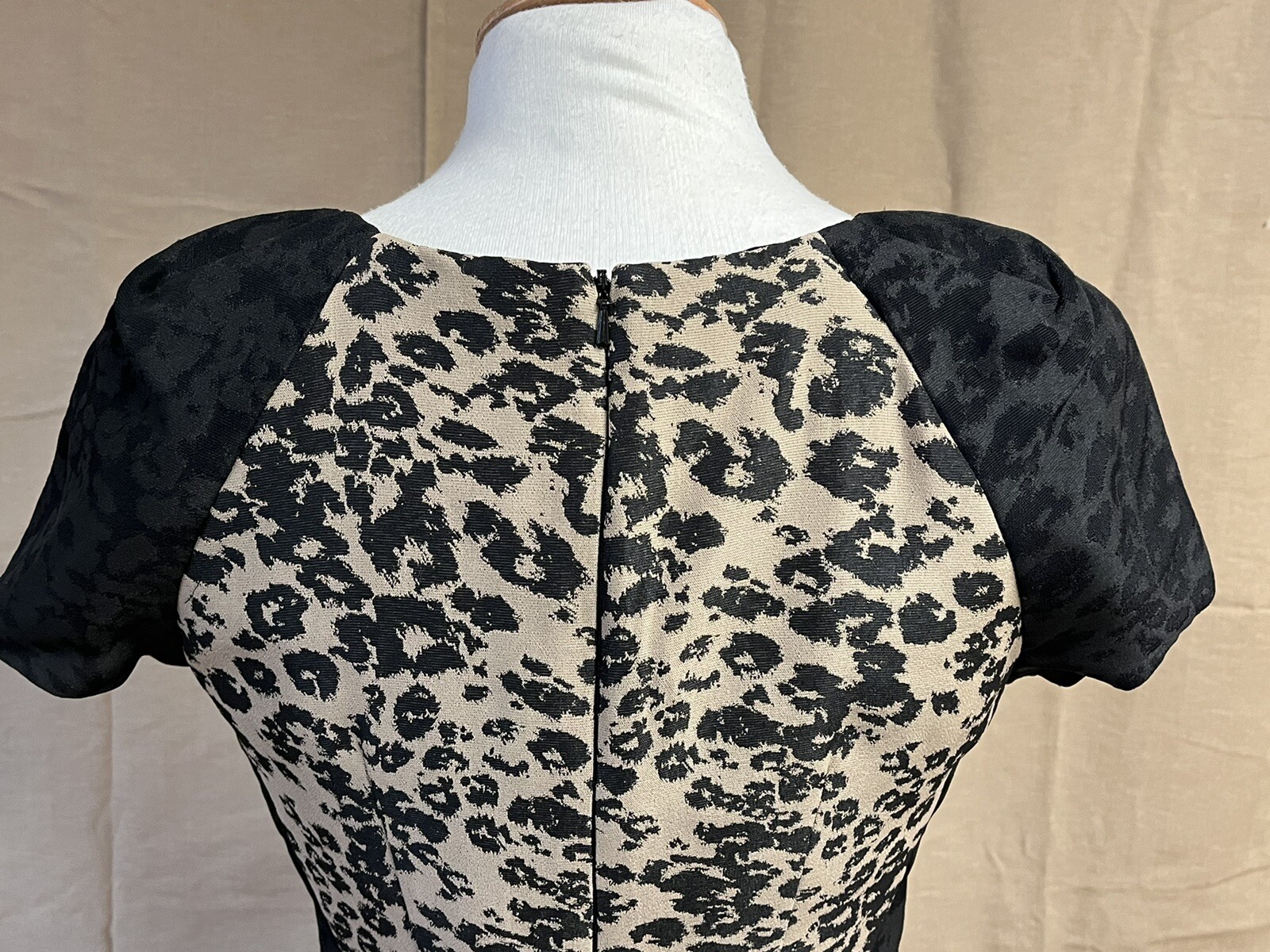 Warehouse Leopard Print Panel Lined Fitted Dress,… - image 10